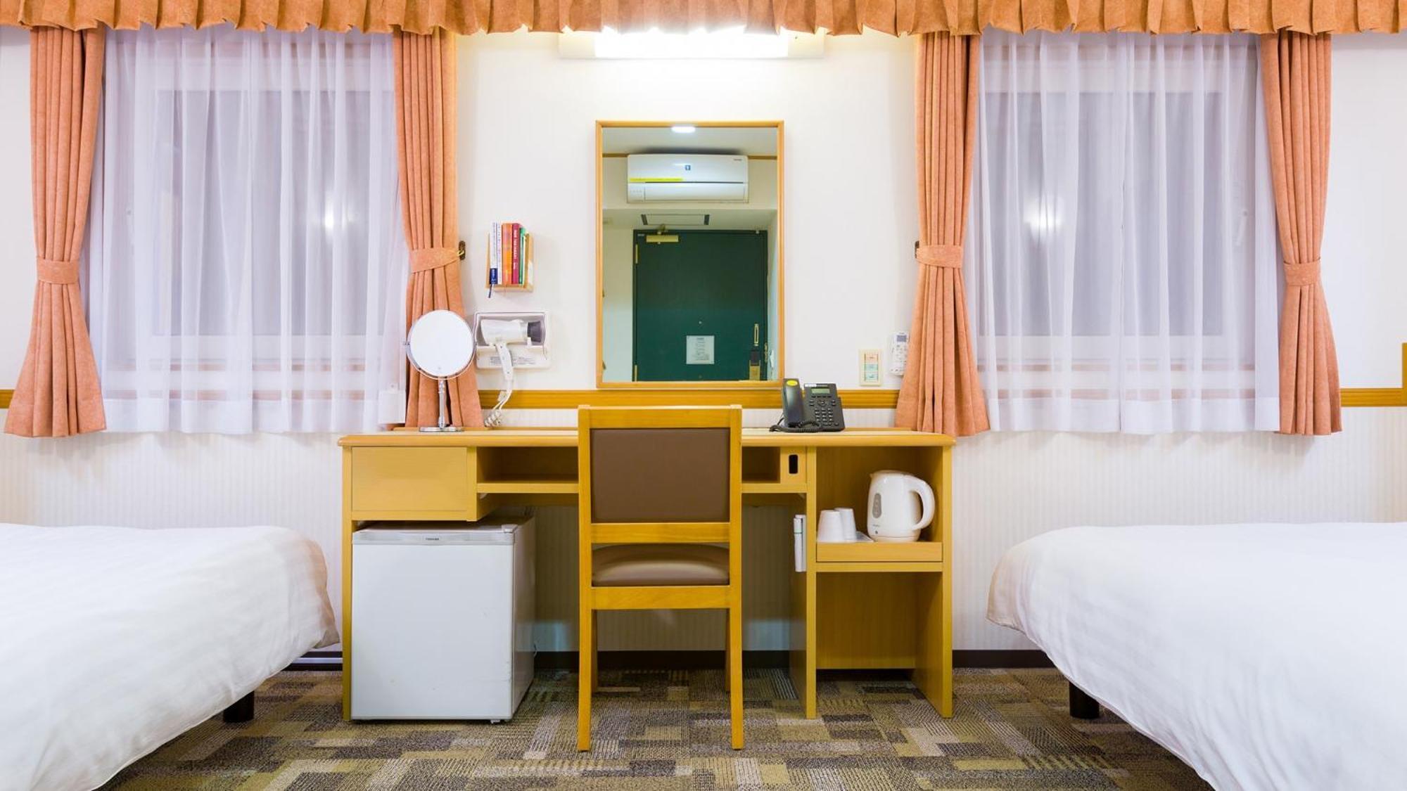 Toyoko Inn Nihombashi Bakurocho Tokyo Room photo